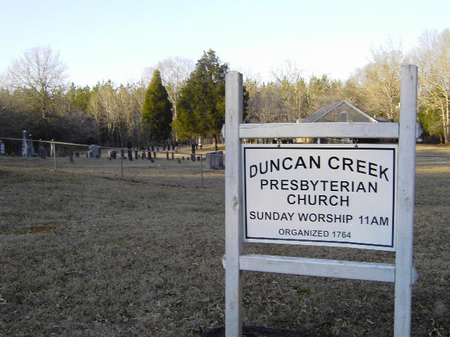 The church and churchyard at Duncan Creek today