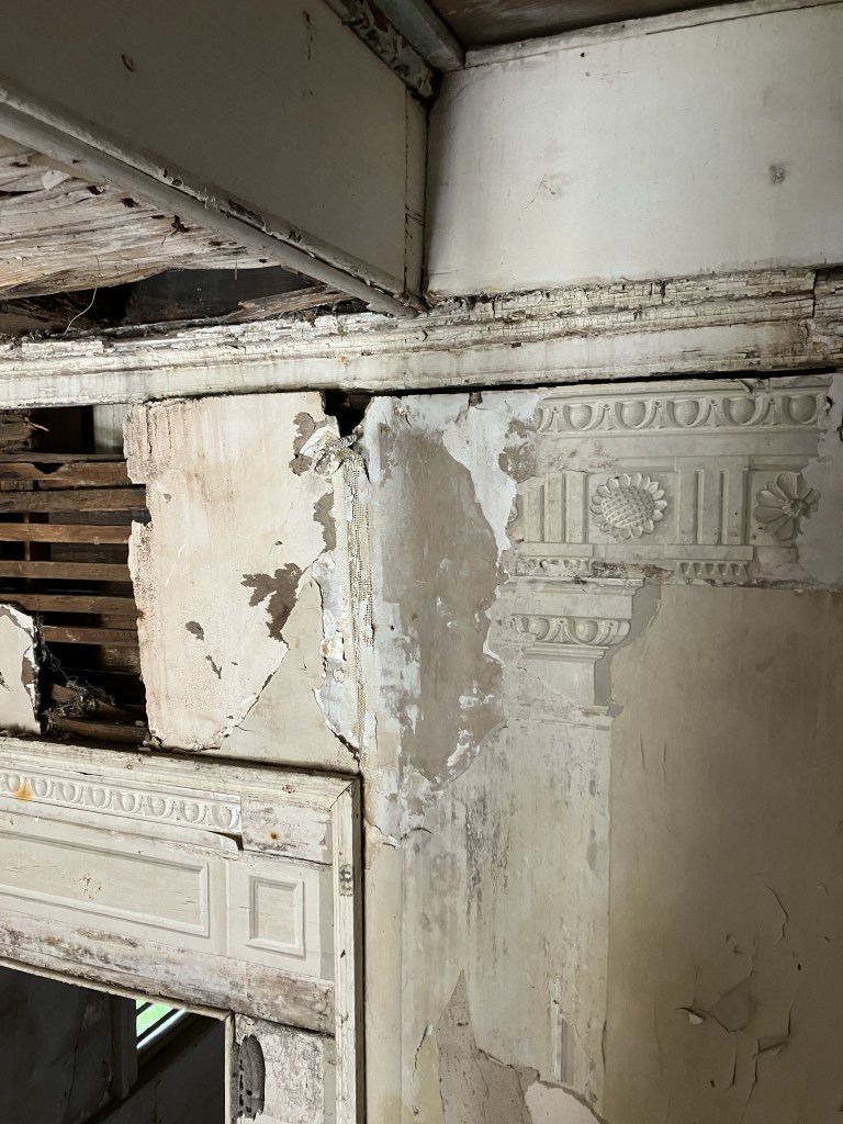 Carved molding over a doorway